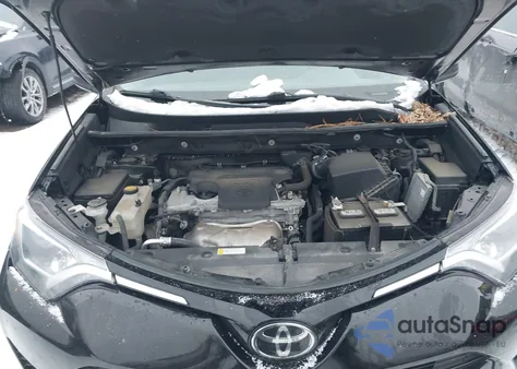 2018 Toyota Rav4 Le z USA, uszkodzony, nr VIN 2T3BFREV5JW830907